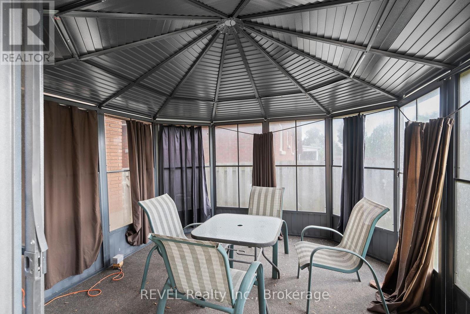 167 Wellington Street, Welland, Ontario  L3B 3N2 - Photo 37 - X12552828