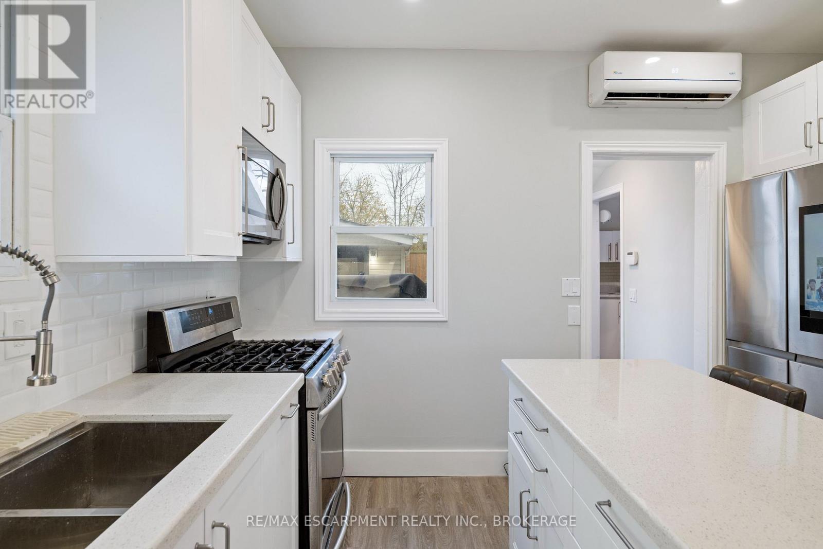 15 Phipps Street, Fort Erie, Ontario  L2A 2V1 - Photo 22 - X12553516