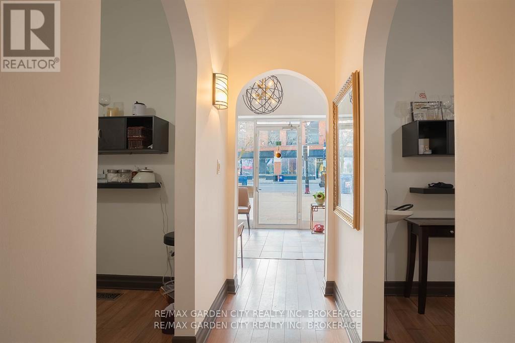 20 St. Paul Street, St. Catharines, Ontario  L2R 3M2 - Photo 12 - X12556030