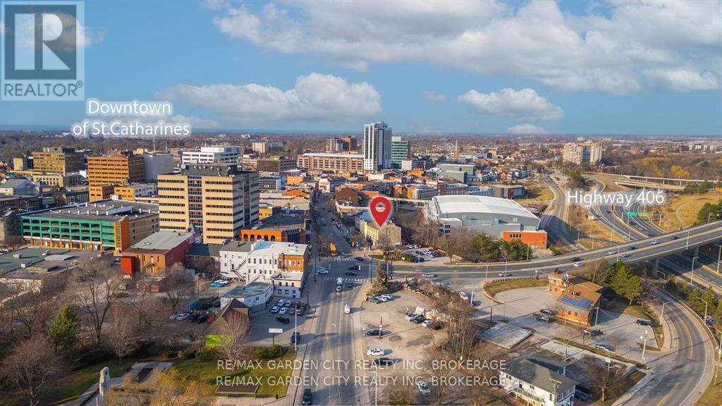 20 St. Paul Street, St. Catharines, Ontario  L2R 3M2 - Photo 6 - X12556030