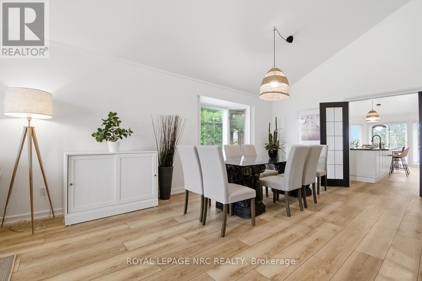 12 Fuller Crescent, Thorold, Ontario  L2V 4B9 - Photo 16 - X12557586