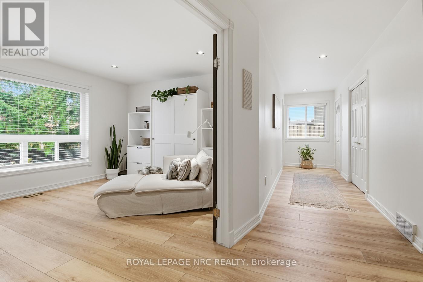 12 Fuller Crescent, Thorold, Ontario  L2V 4B9 - Photo 23 - X12557586