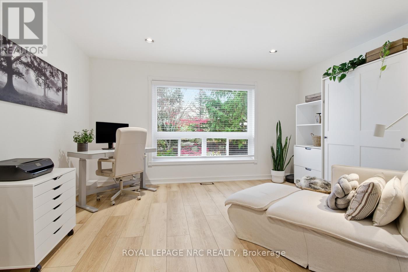 12 Fuller Crescent, Thorold, Ontario  L2V 4B9 - Photo 24 - X12557586