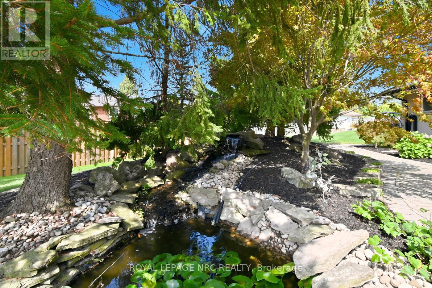 12 Fuller Crescent, Thorold, Ontario  L2V 4B9 - Photo 47 - X12557586