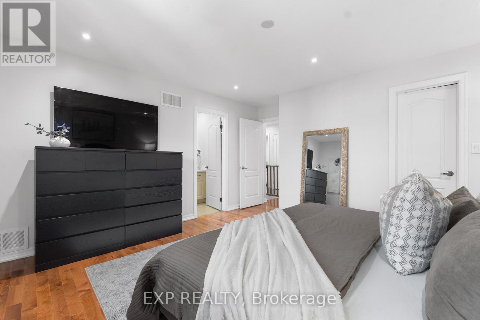 563 Fifty Road, Hamilton, Ontario  L8E 5T5 - Photo 19 - X12557624