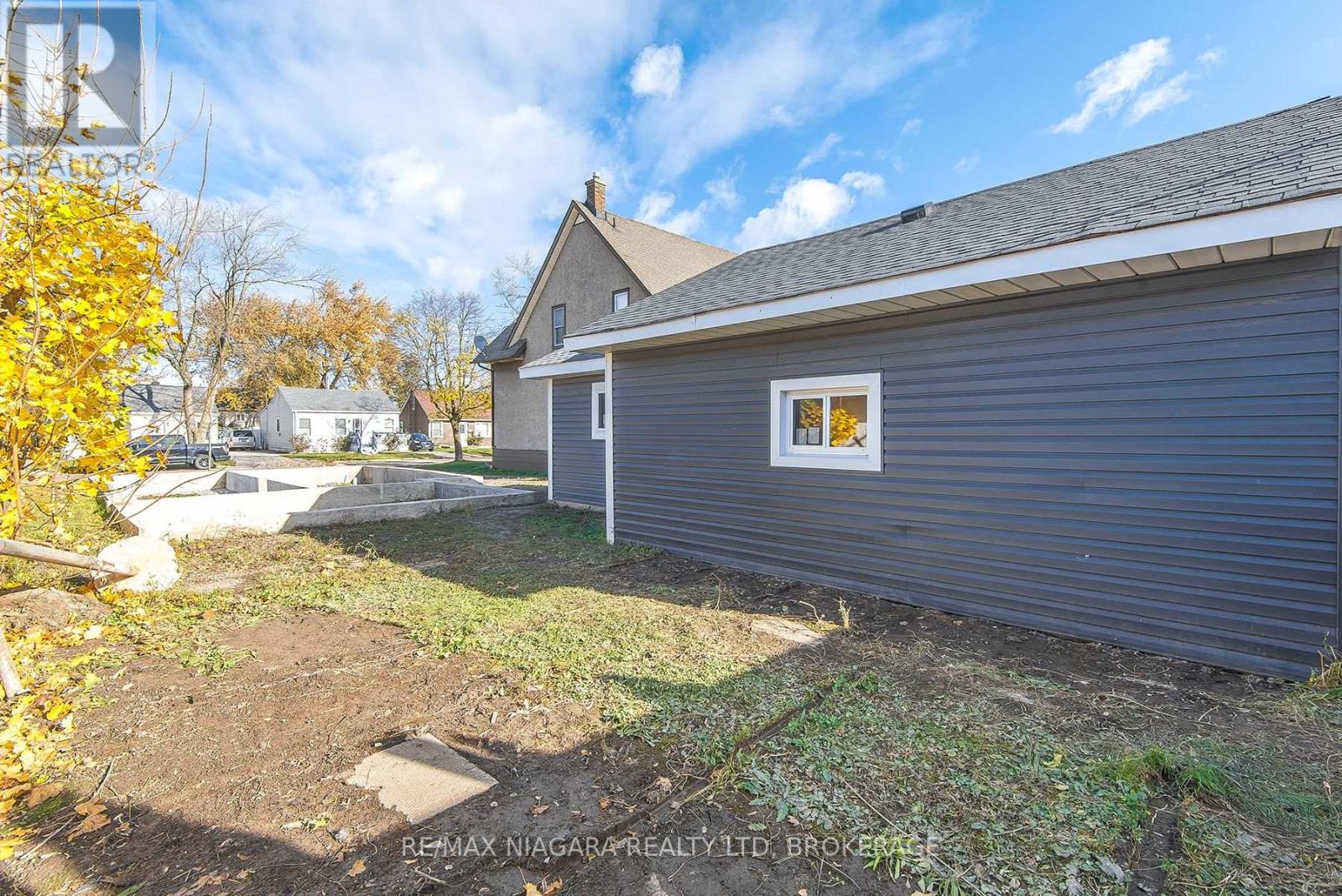 397 Gatfield Avenue, Welland, Ontario  L3B 5B1 - Photo 5 - X12557976