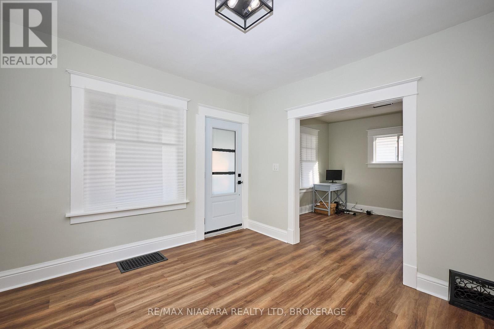 5006 Morrison Street, Niagara Falls, Ontario  L2E 2C6 - Photo 8 - X12559598