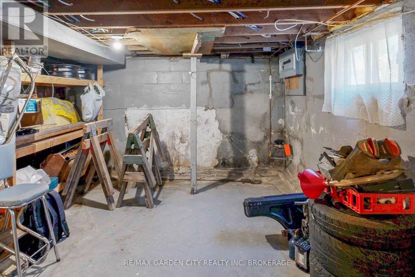 144 Mcalpine Avenue S, Welland, Ontario  L3B 1T6 - Photo 27 - X12559836