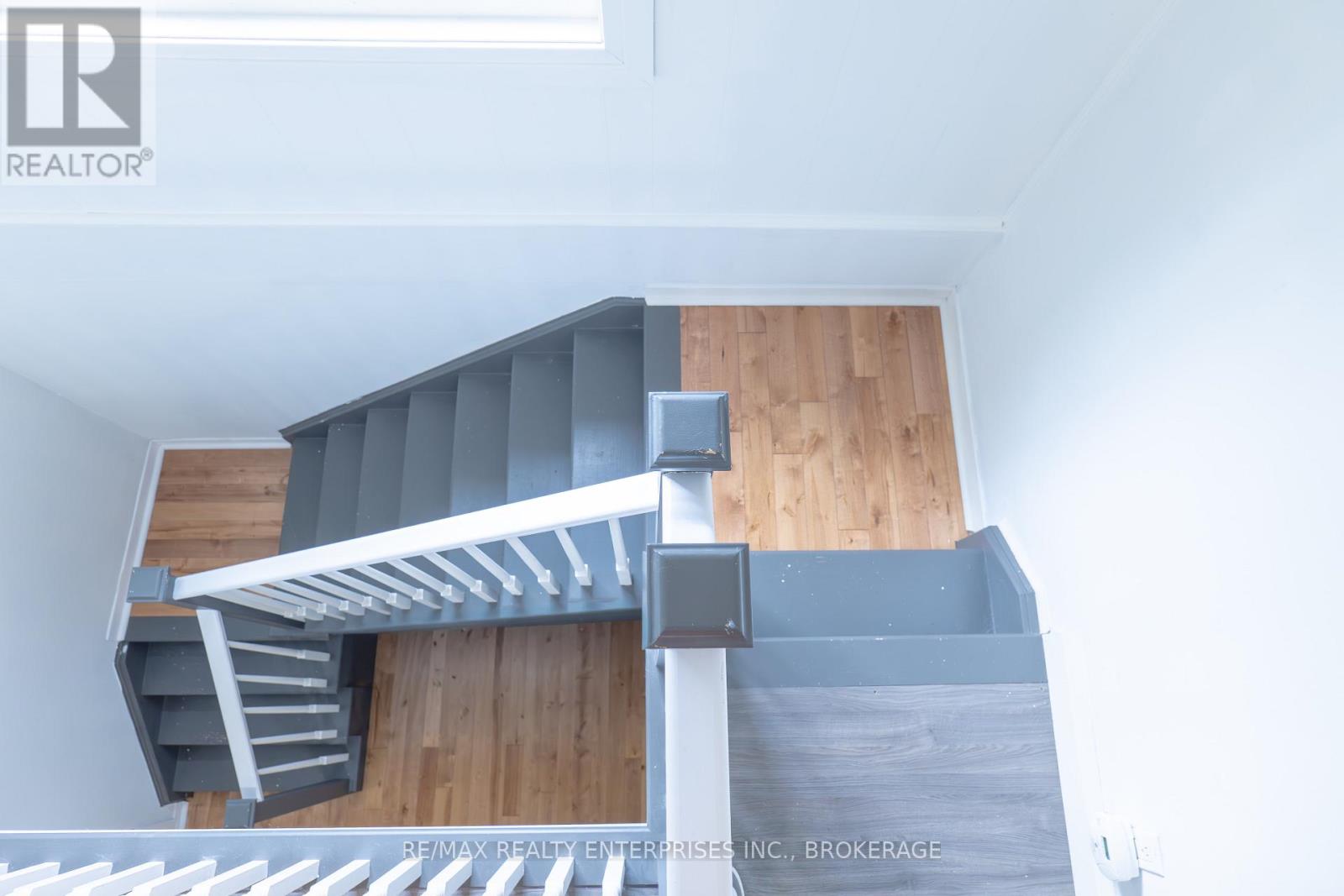 10 Antwerp Street, St. Catharines, Ontario  L2S 1J8 - Photo 22 - X12561882