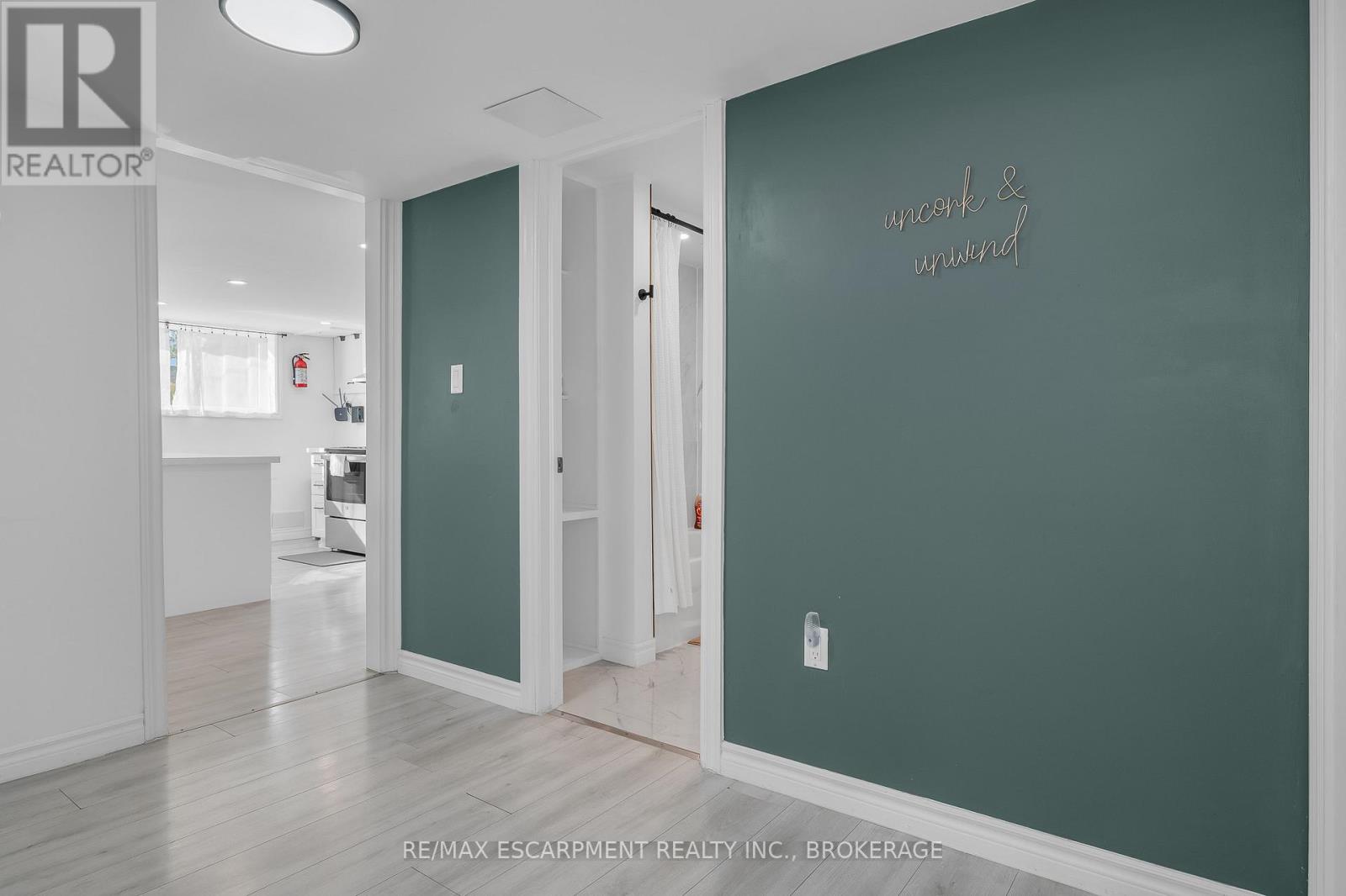 Lower - 22 Macoomb Drive, Welland, Ontario  L3C 5T9 - Photo 17 - X12563414