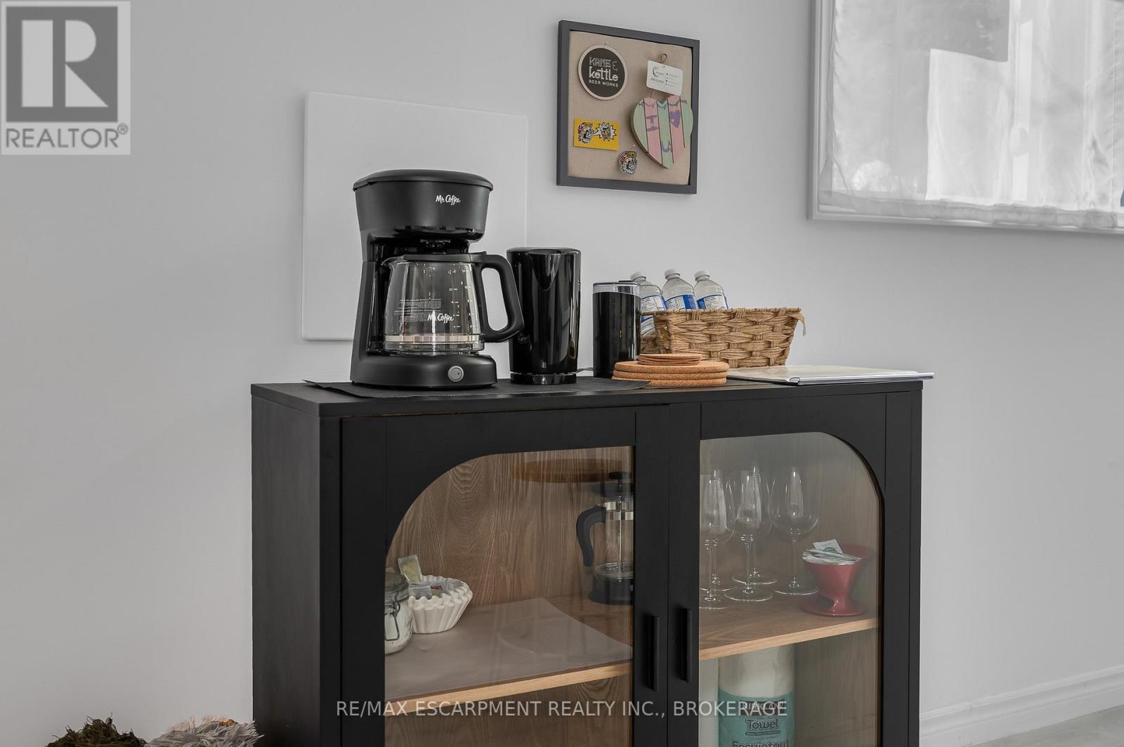 Lower - 22 Macoomb Drive, Welland, Ontario  L3C 5T9 - Photo 9 - X12563414