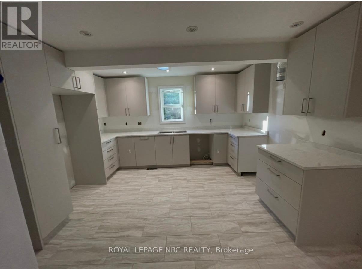 Front - 79 Johnson Street, Niagara-On-The-Lake, Ontario  L0S 1J0 - Photo 8 - X12563830