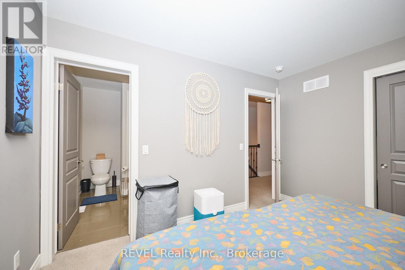 5 - 608 Simcoe Street, Niagara-On-The-Lake, Ontario  L0S 1J0 - Photo 16 - X12563930