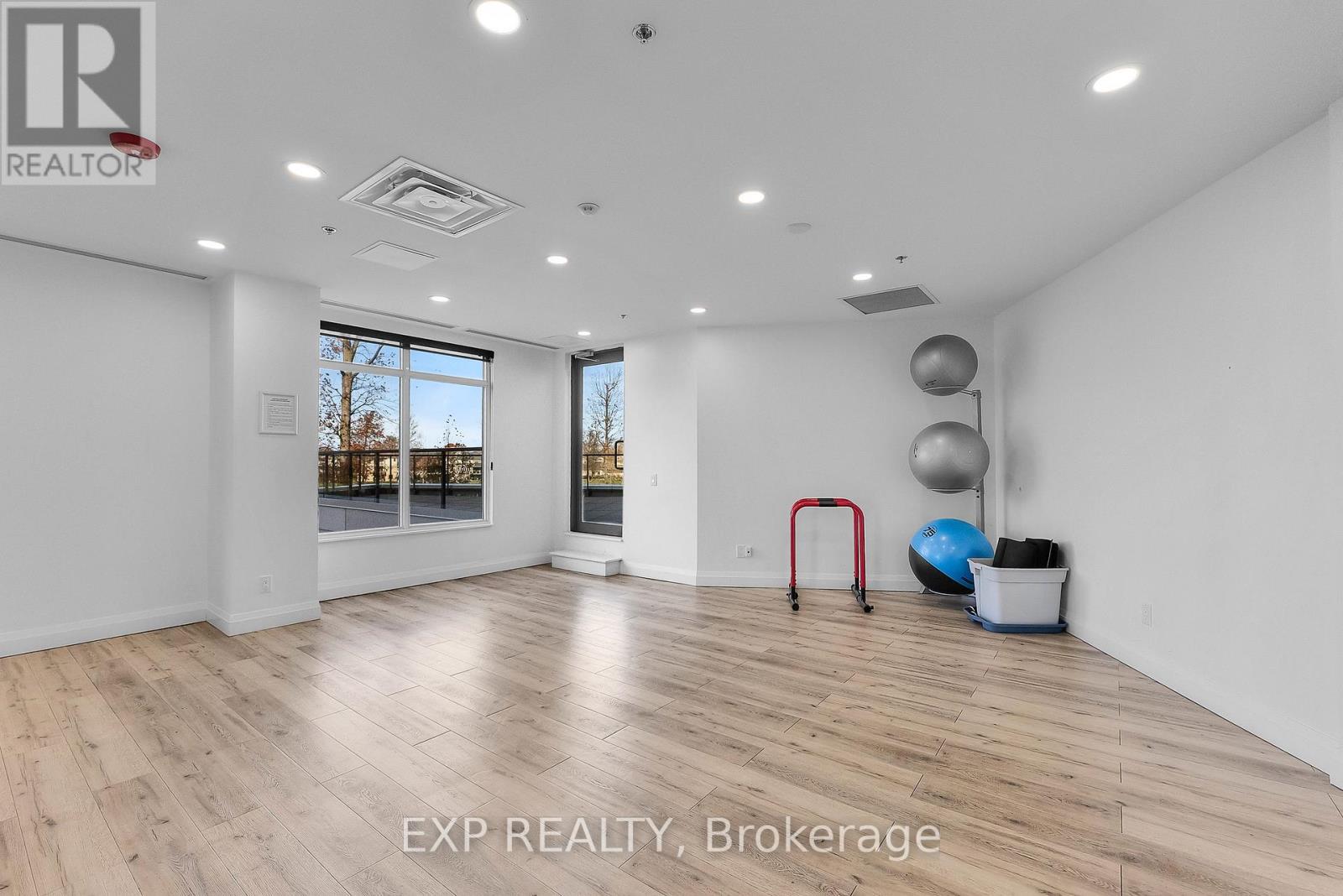 814 - 7711 Green Vista Gate, Niagara Falls, Ontario  L2G 0A8 - Photo 47 - X12564384