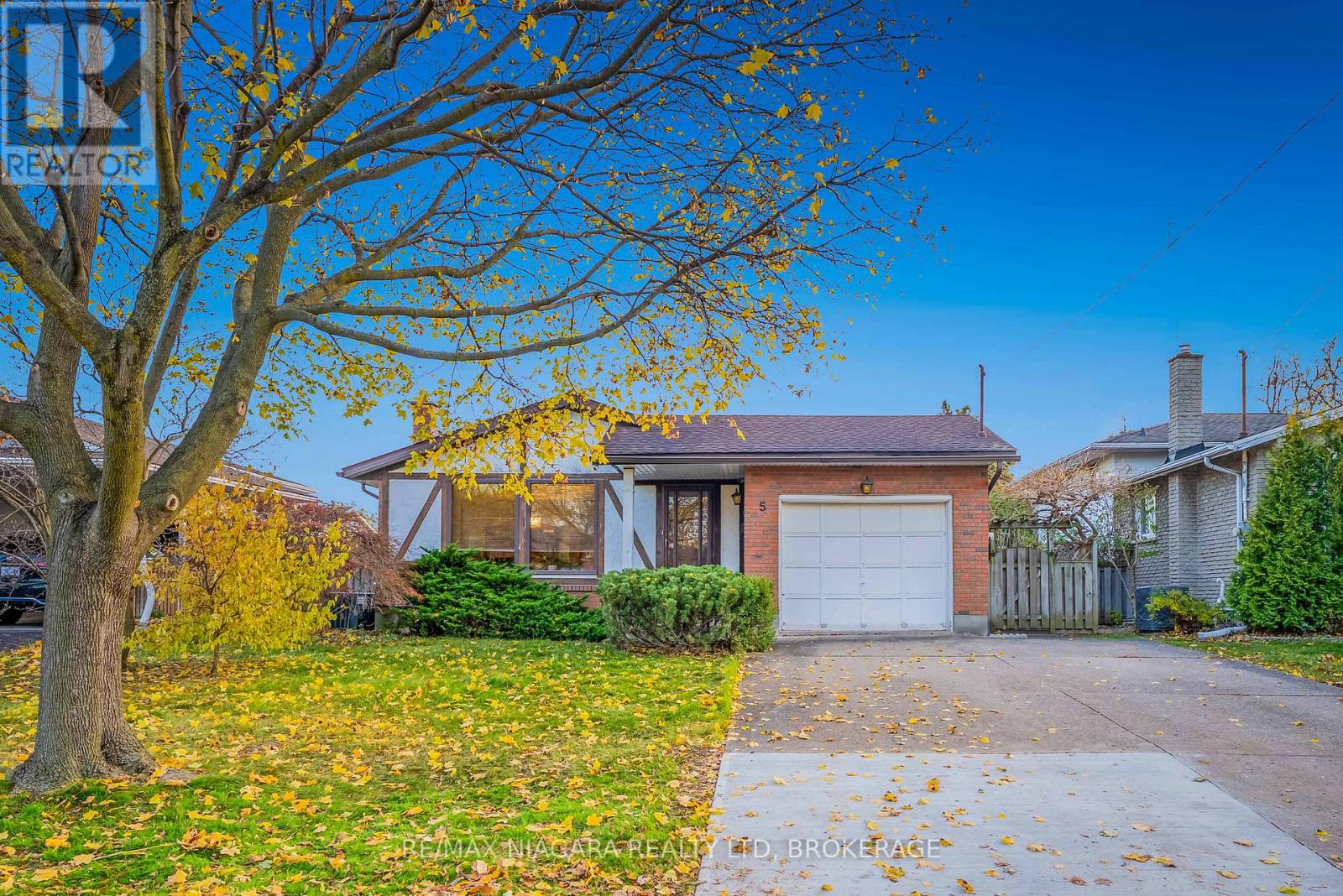 5 RENE LANE, St. Catharines, Ontario