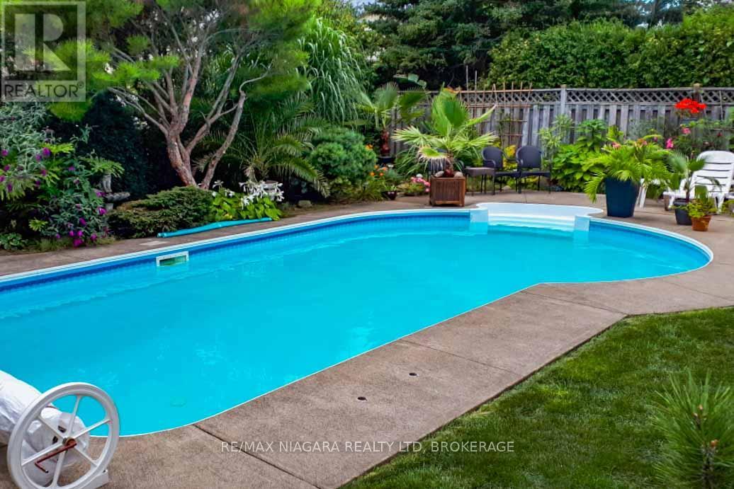 5 Rene Lane, St. Catharines, Ontario  L2P 3L3 - Photo 3 - X12564432