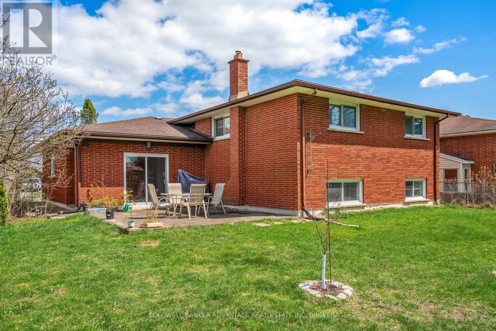 6808 Corwin Crescent, Niagara Falls, Ontario  L2G 2M7 - Photo 10 - X12565878