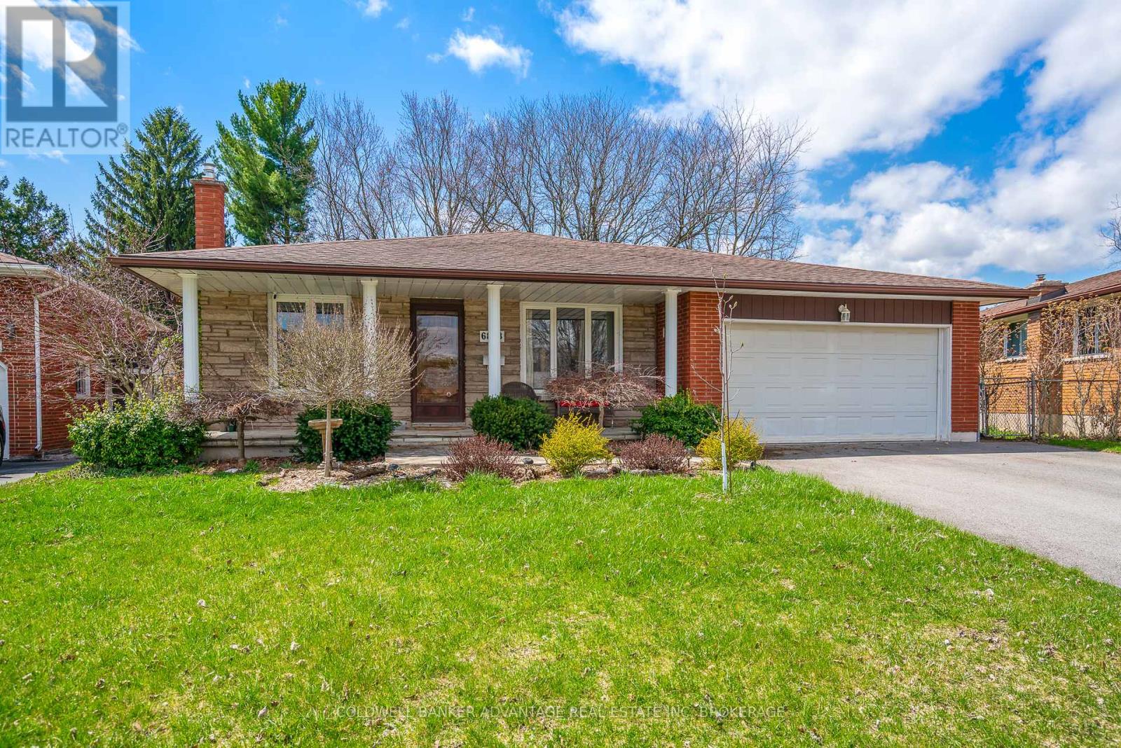 6808 Corwin Crescent, Niagara Falls, Ontario  L2G 2M7 - Photo 4 - X12565878