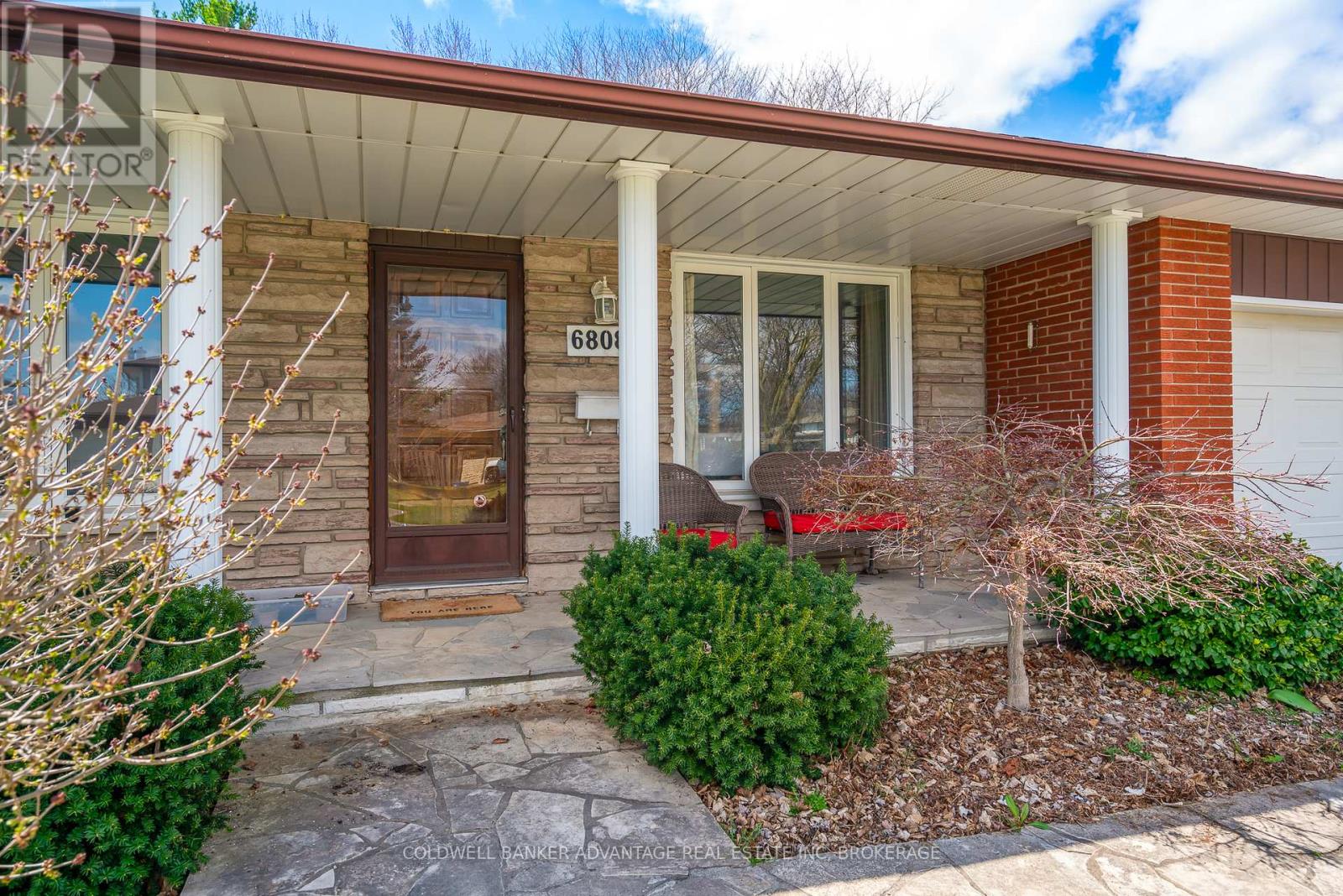 6808 Corwin Crescent, Niagara Falls, Ontario  L2G 2M7 - Photo 5 - X12565878