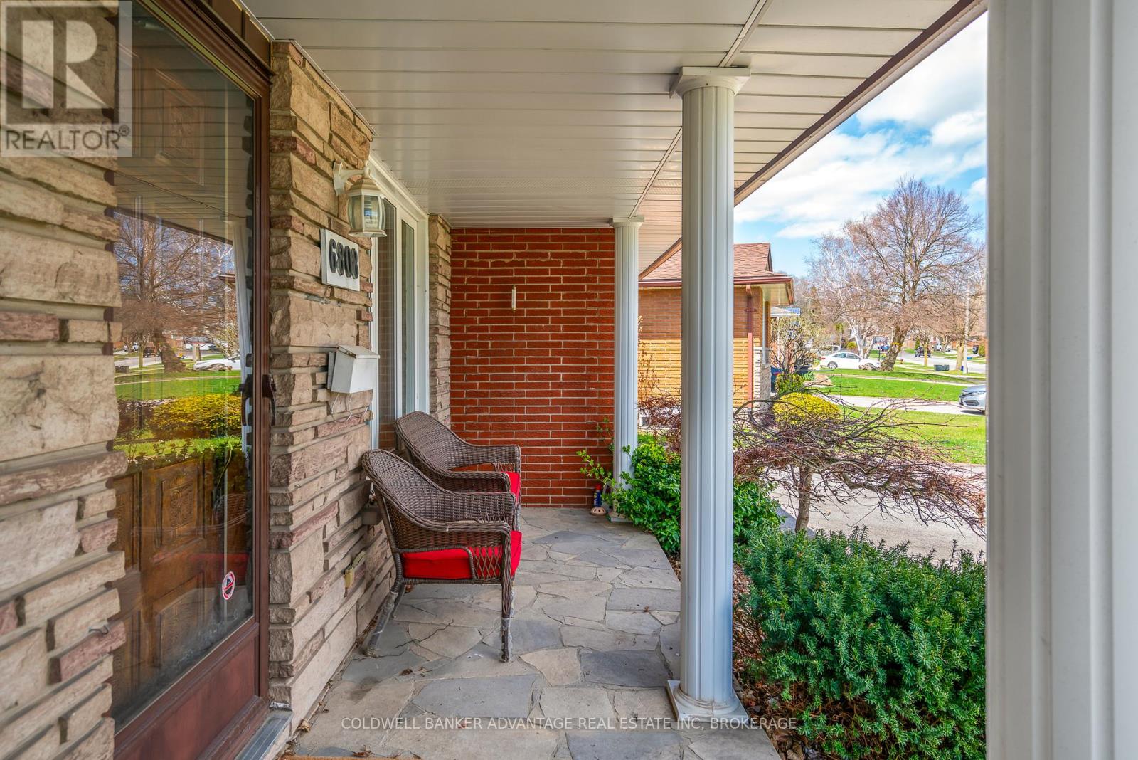 6808 Corwin Crescent, Niagara Falls, Ontario  L2G 2M7 - Photo 6 - X12565878