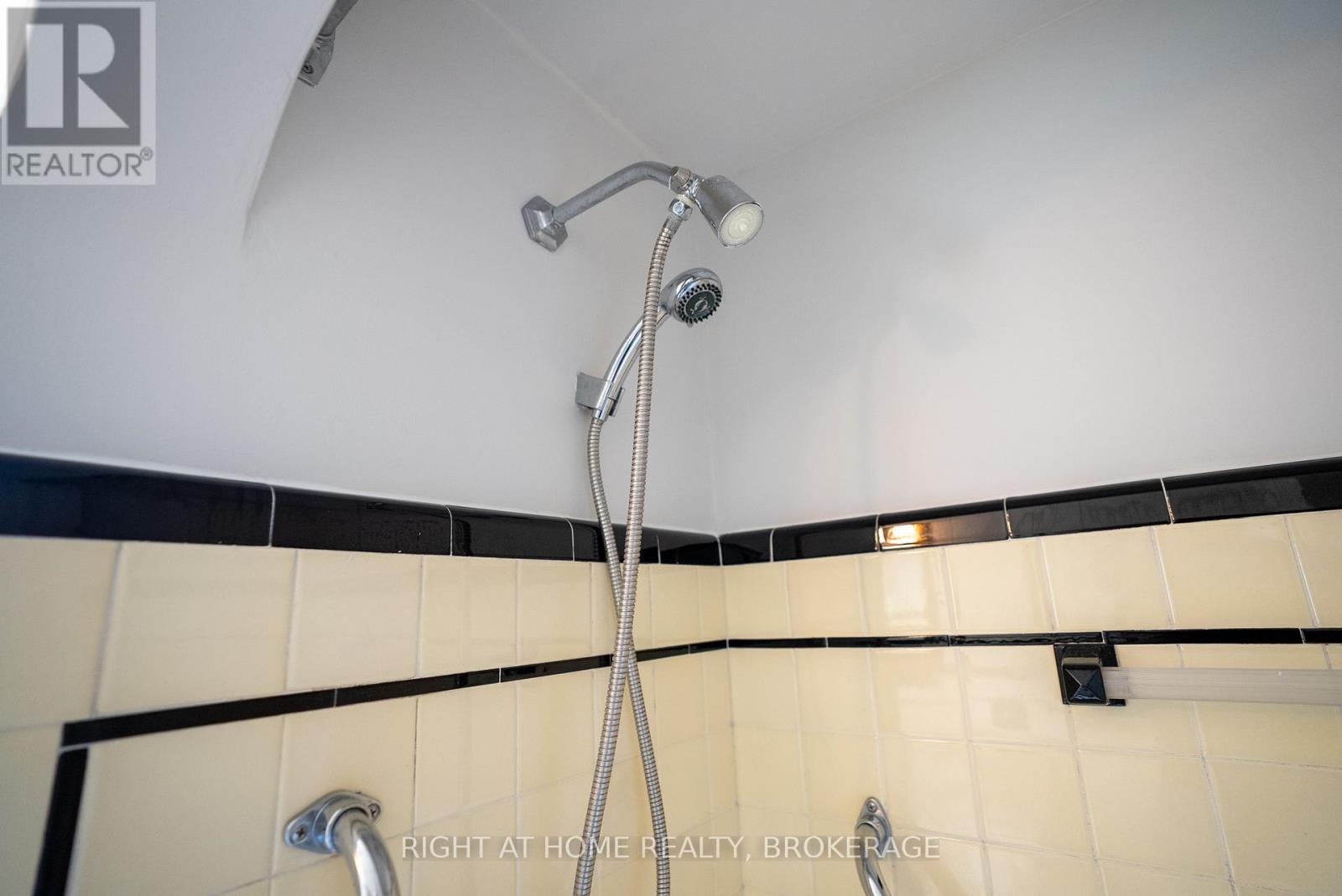 57 Edgar Street, Welland, Ontario  L3C 1S6 - Photo 27 - X12566432