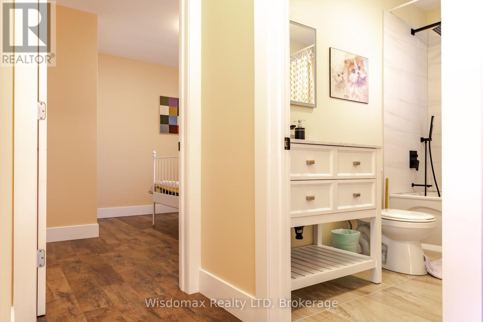 5291 Stamford Street, Niagara Falls, Ontario  L2E 1N2 - Photo 10 - X12568638