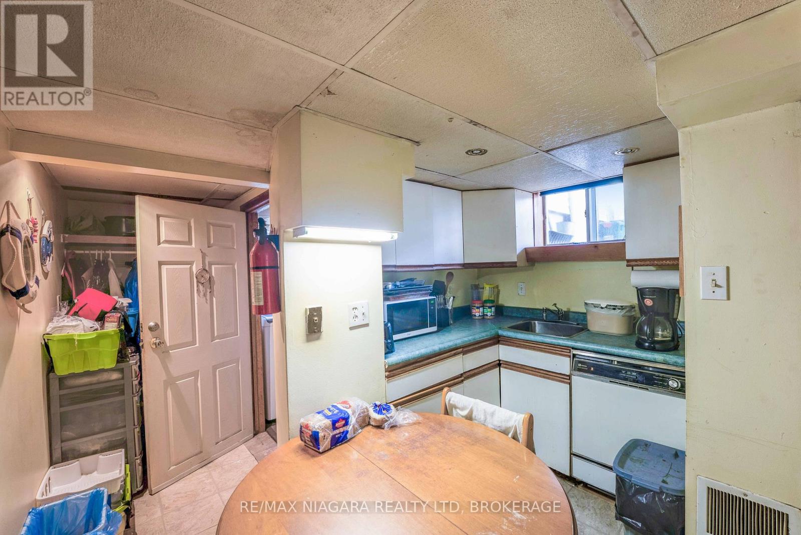 50 Haig Street, St. Catharines, Ontario  L2R 6K9 - Photo 26 - X12569340