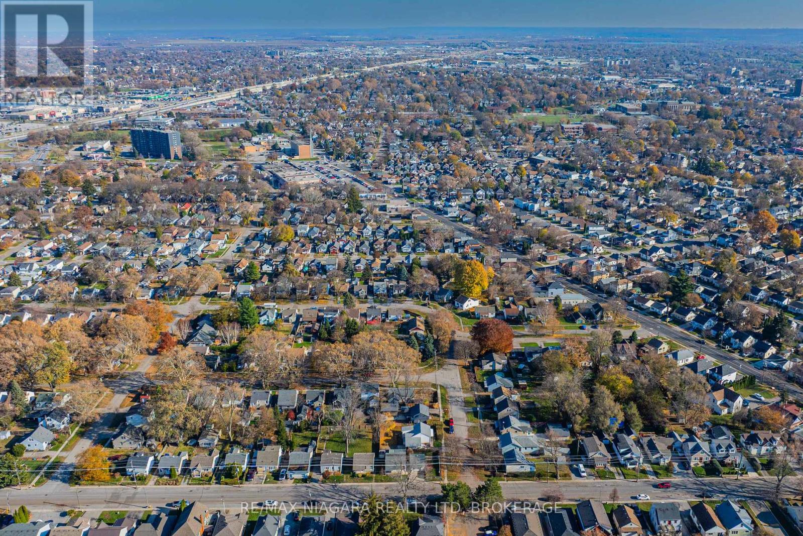 50 Haig Street, St. Catharines, Ontario  L2R 6K9 - Photo 37 - X12569340