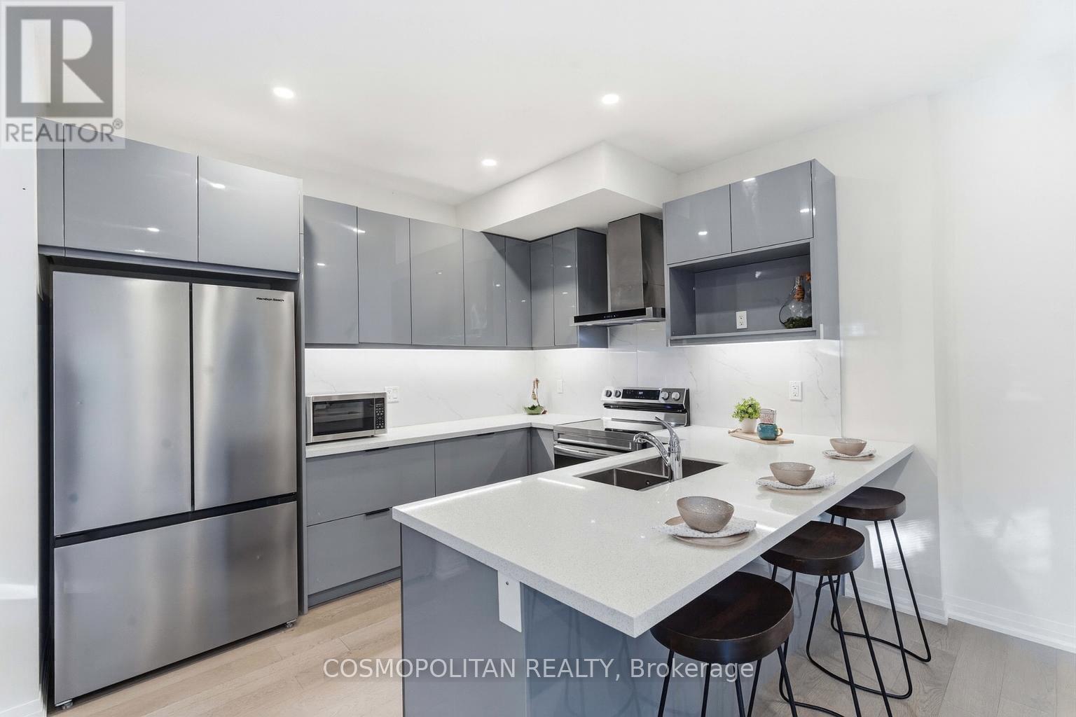 B - 71 Bradley Street, St. Catharines, Ontario  L2T 1R5 - Photo 14 - X12569538