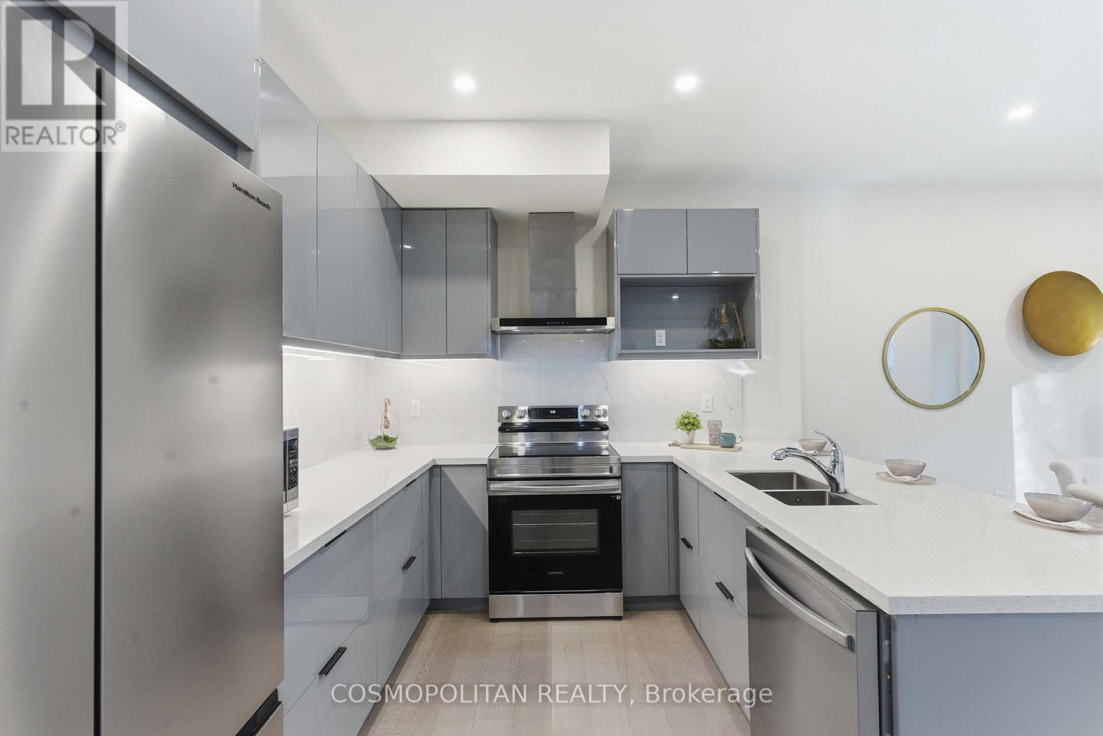 B - 71 Bradley Street, St. Catharines, Ontario  L2T 1R5 - Photo 16 - X12569538