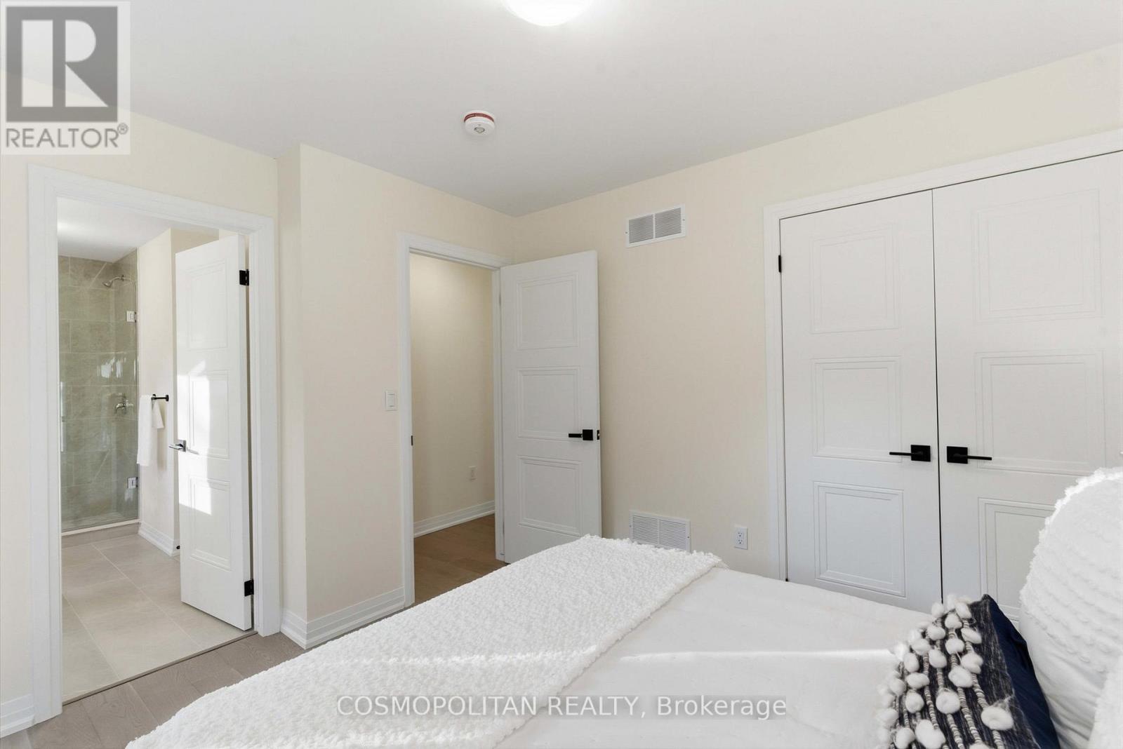 B - 71 Bradley Street, St. Catharines, Ontario  L2T 1R5 - Photo 31 - X12569538