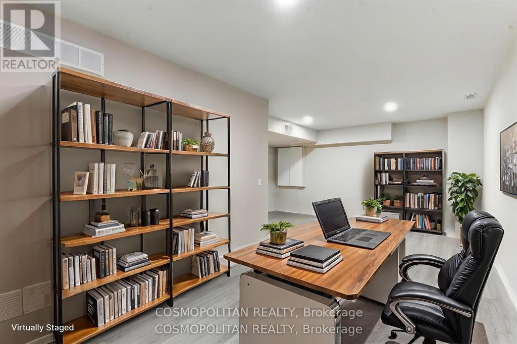 B - 71 Bradley Street, St. Catharines, Ontario  L2T 1R5 - Photo 43 - X12569538