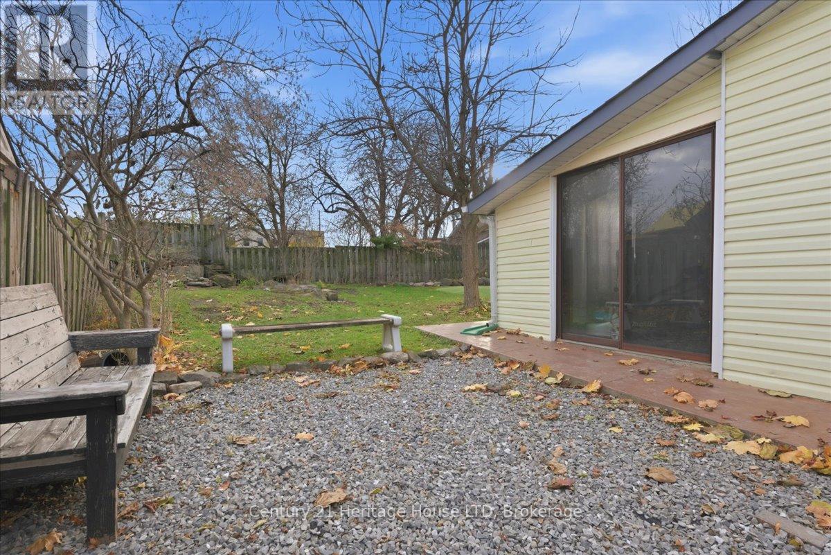 4 Cross Street, St. Catharines, Ontario  L2R 2W5 - Photo 21 - X12569548