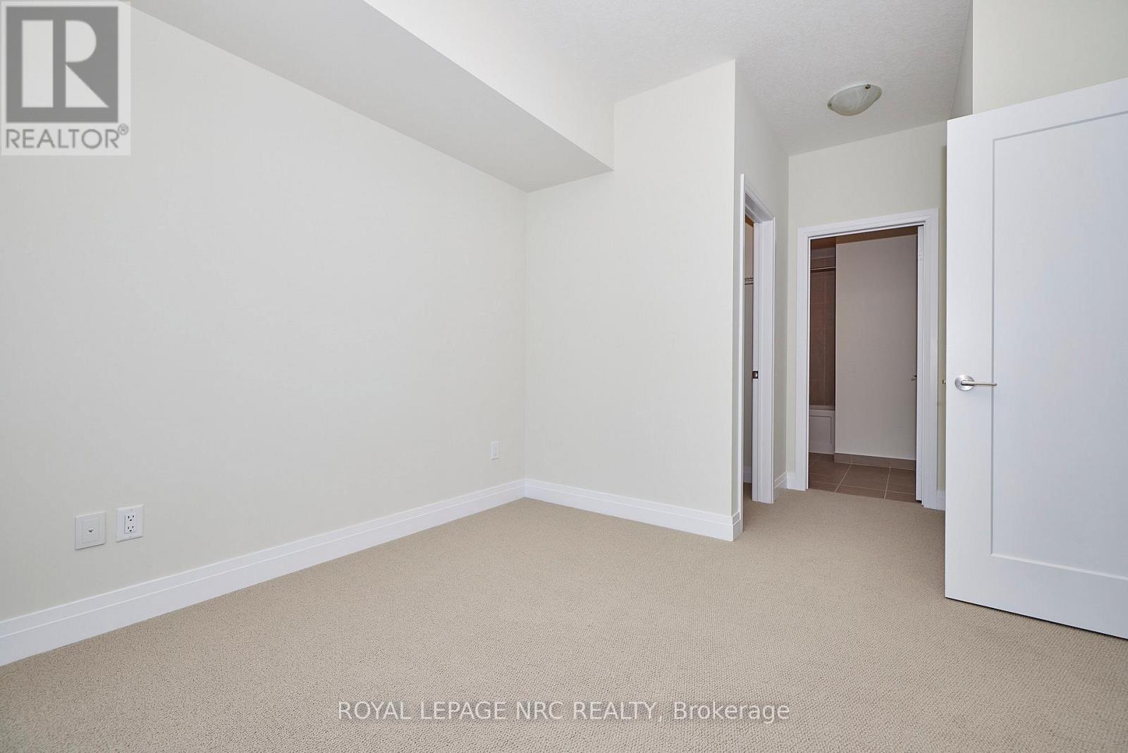 545 - 16 Concord Place, Grimsby, Ontario  L3M 0G7 - Photo 11 - X12570274