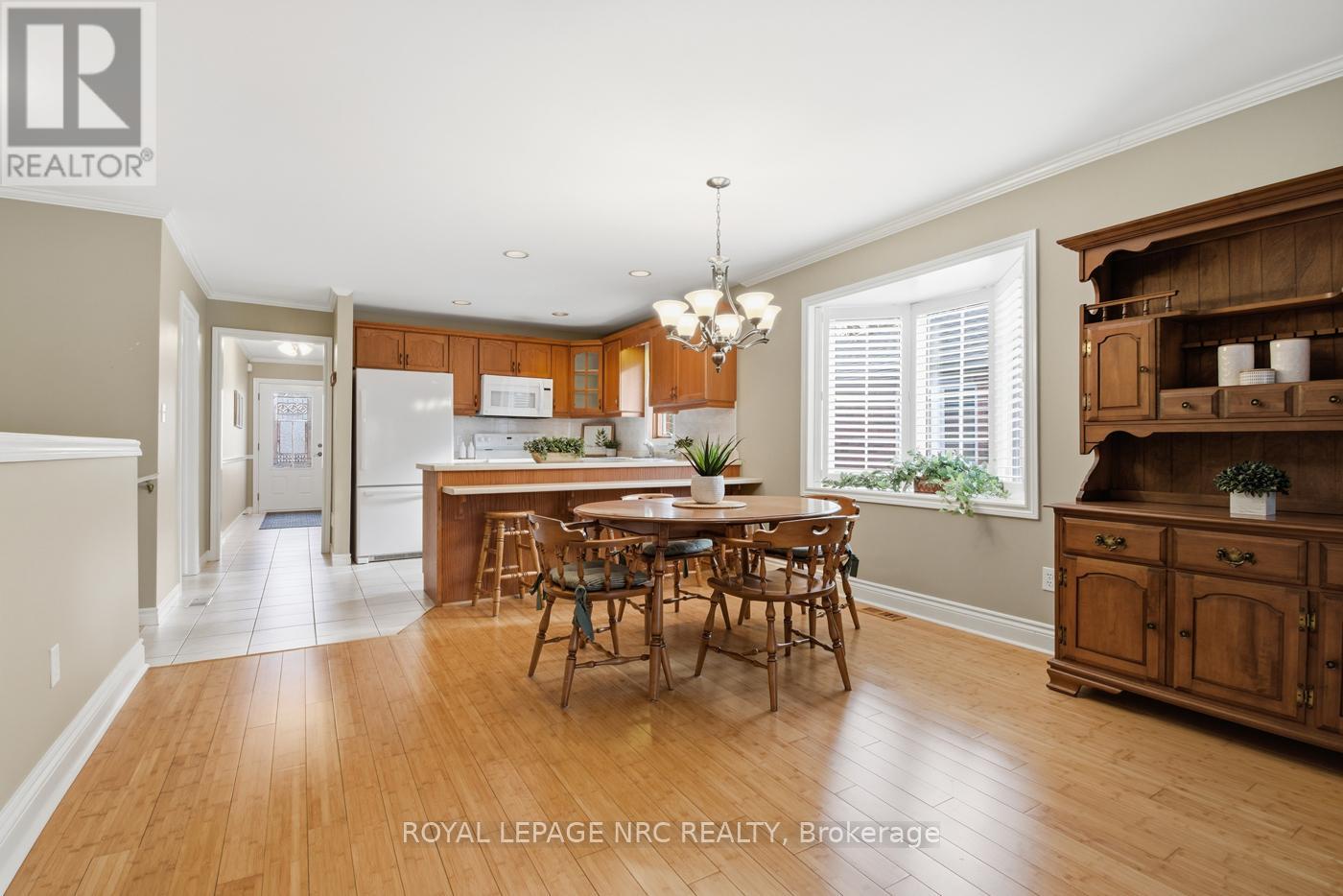 12 Kinsman Court, Pelham, Ontario  L3E 0L1 - Photo 10 - X12570284