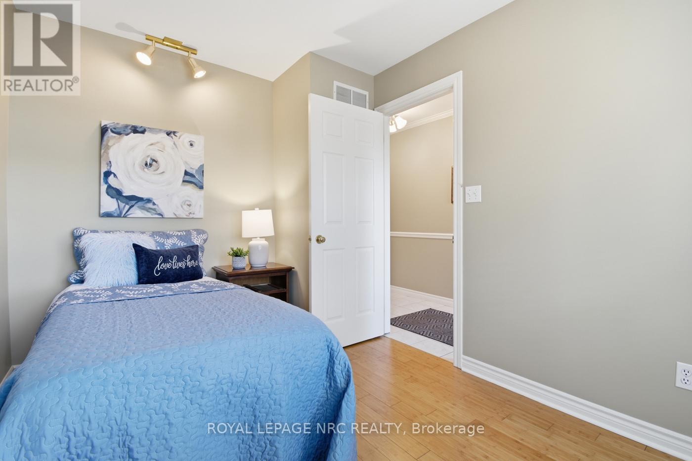 12 Kinsman Court, Pelham, Ontario  L3E 0L1 - Photo 15 - X12570284