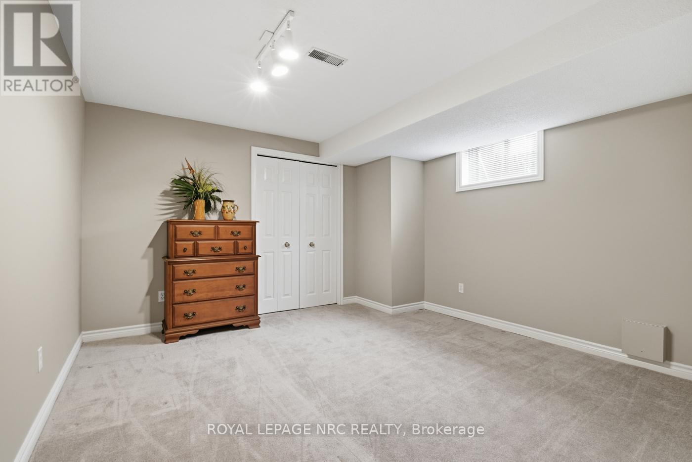 12 Kinsman Court, Pelham, Ontario  L3E 0L1 - Photo 21 - X12570284