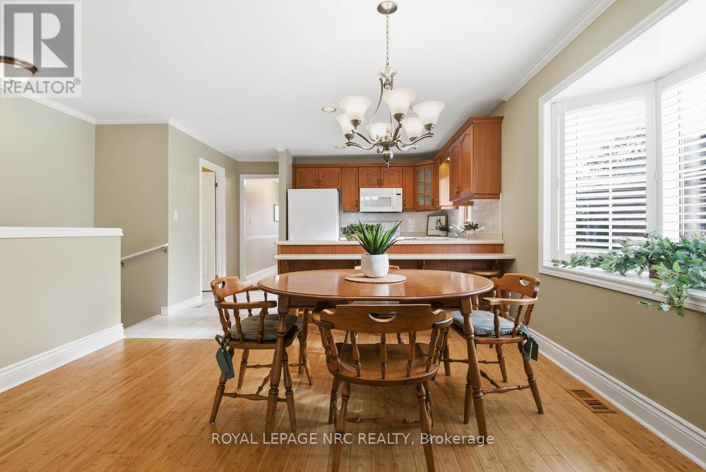 12 Kinsman Court, Pelham, Ontario  L3E 0L1 - Photo 7 - X12570284