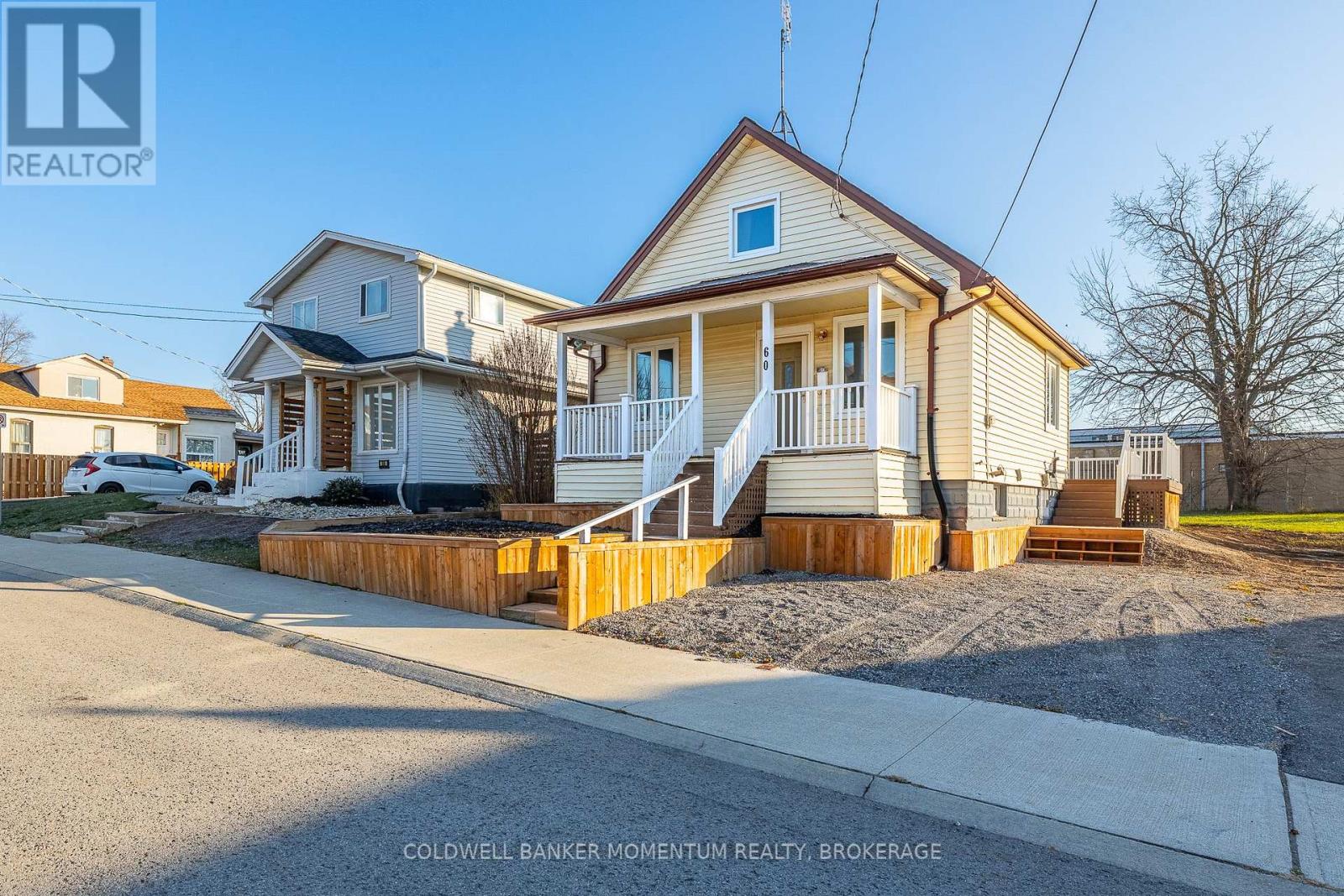 60 PATRICIA STREET, Thorold, Ontario