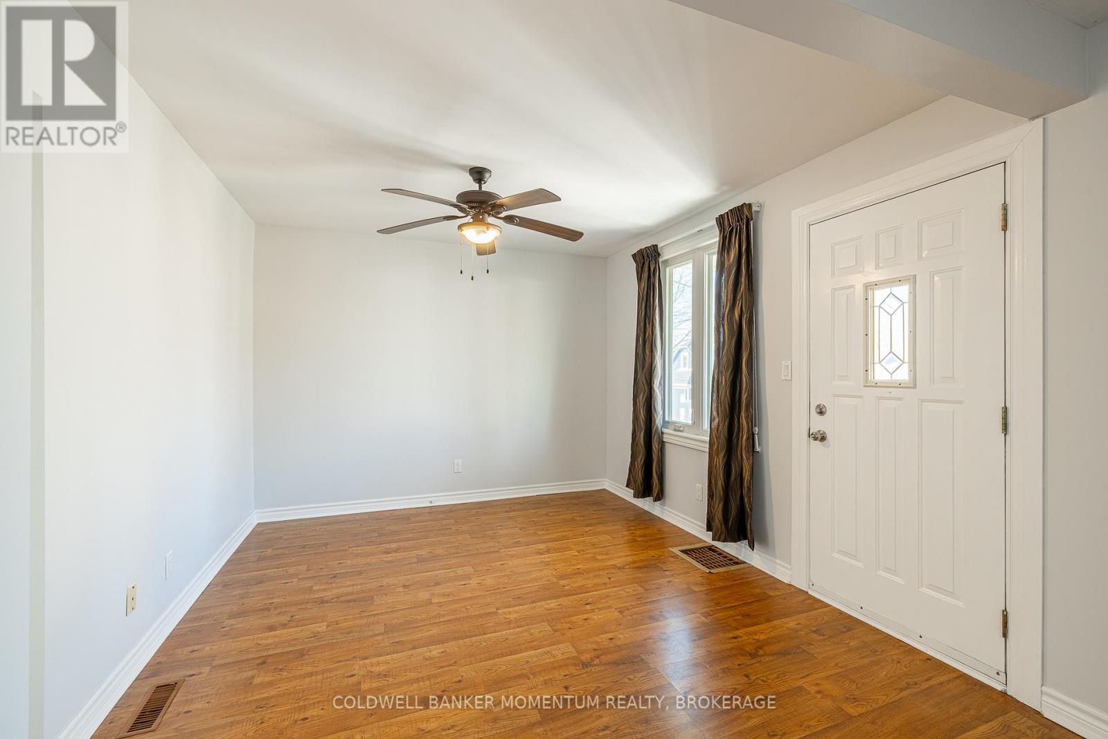 60 Patricia Street, Thorold, Ontario  L2V 3W1 - Photo 4 - X12571816