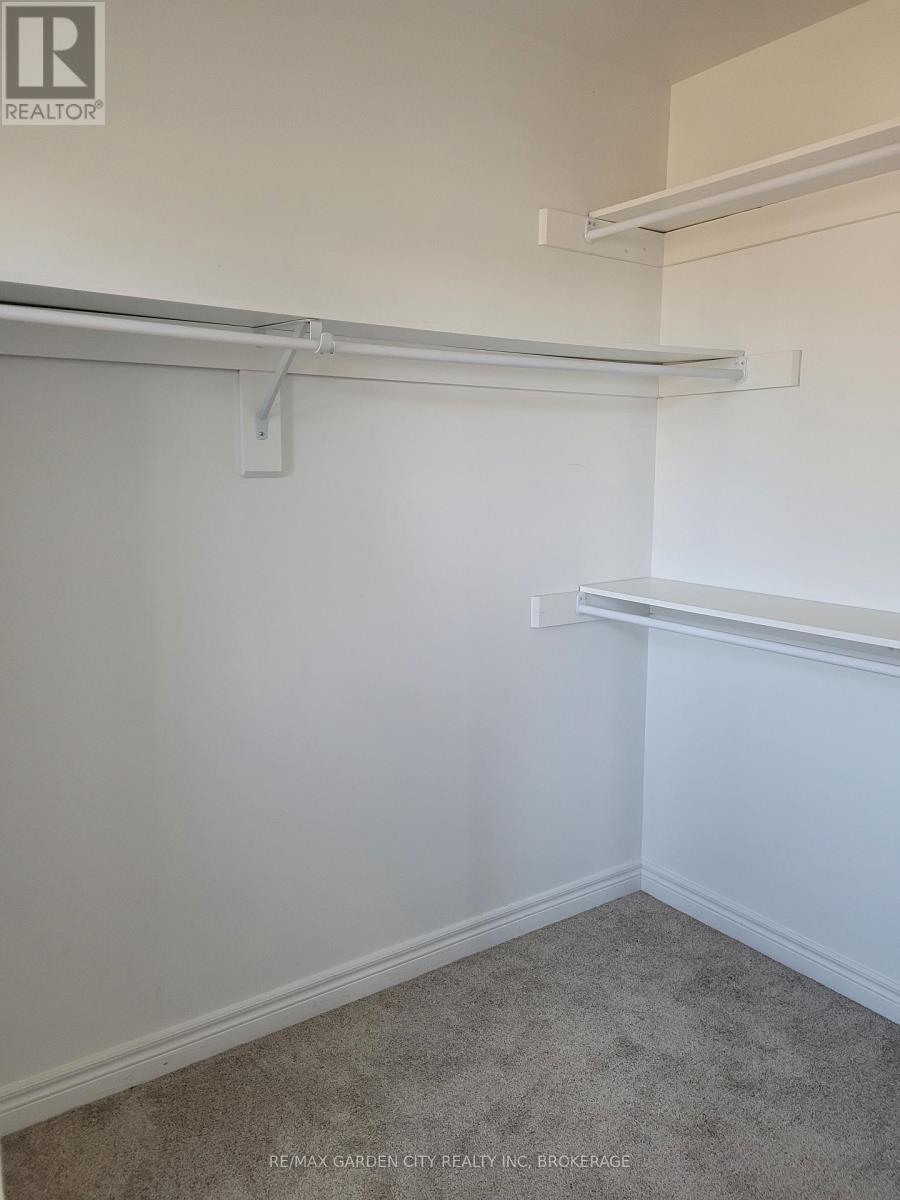 7770 Hanniwell Street, Niagara Falls, Ontario  L2G 4S3 - Photo 19 - X12572236