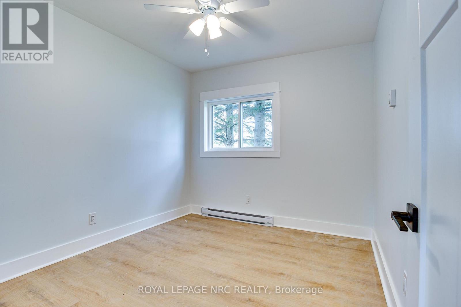 2 - 316 Elmwood Avenue, Fort Erie, Ontario  L0S 1B0 - Photo 12 - X12573846