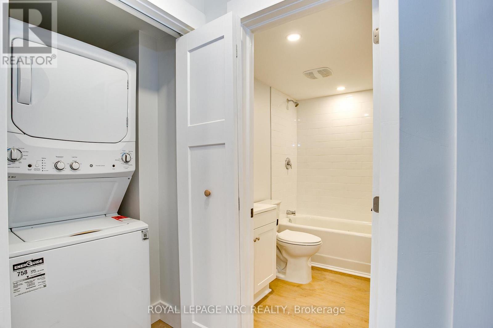 2 - 316 Elmwood Avenue, Fort Erie, Ontario  L0S 1B0 - Photo 8 - X12573846