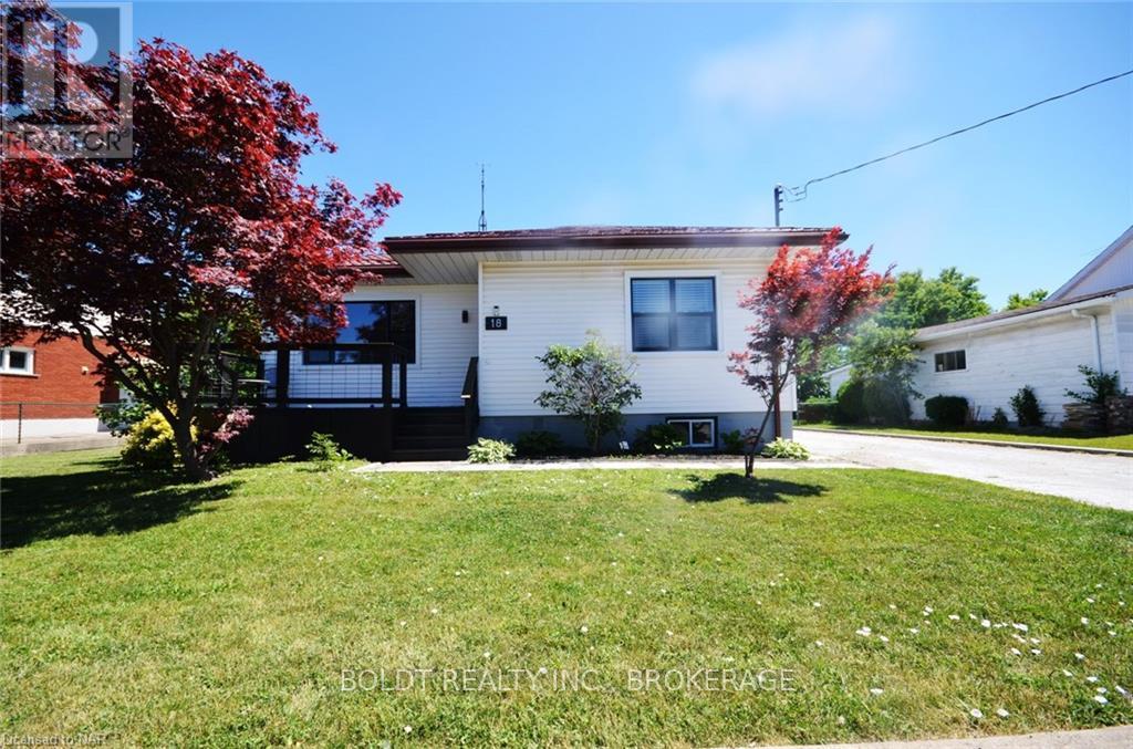 LOWER - 18 MYRTLE AVENUE, St. Catharines, Ontario