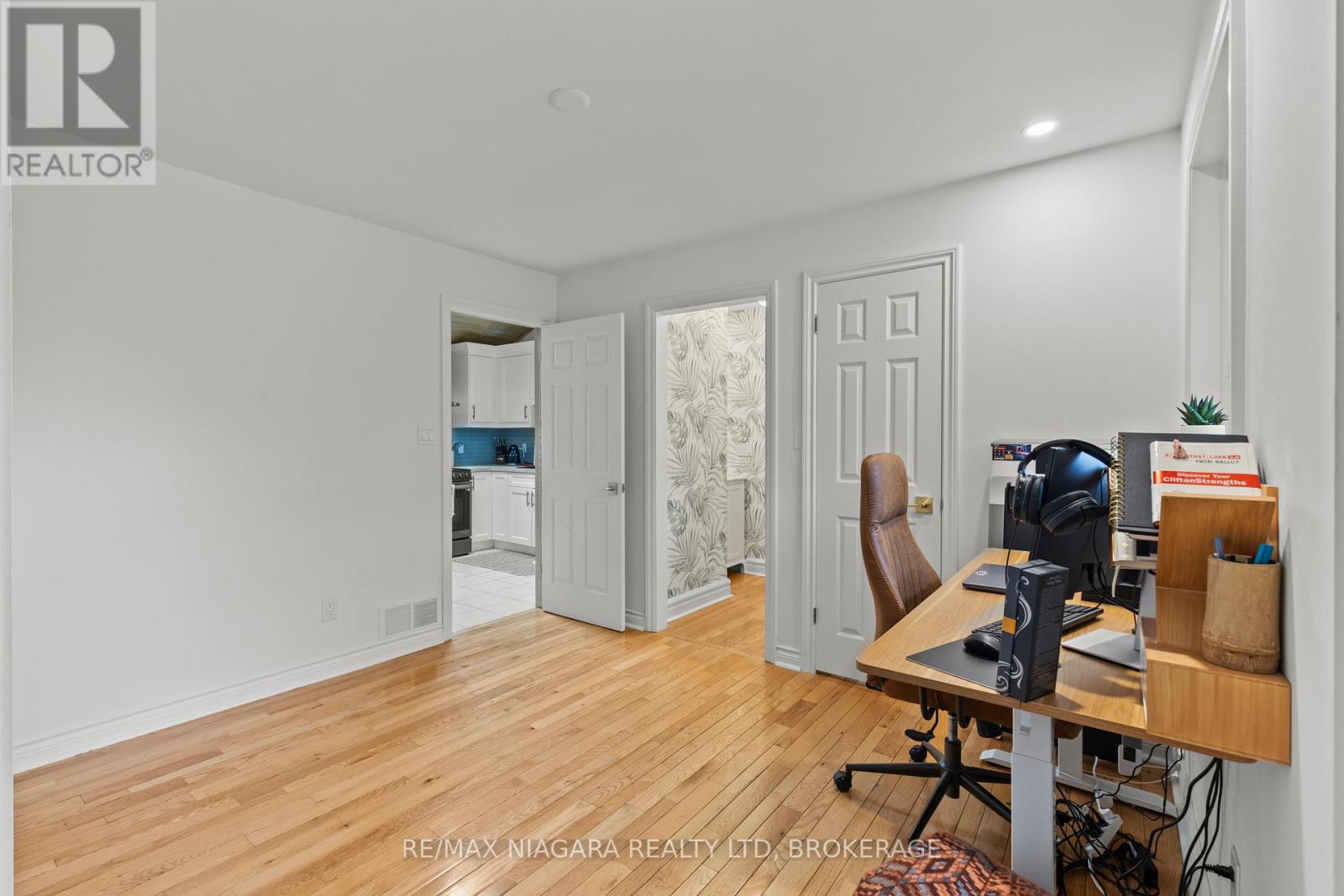 202 Anne Street, Niagara-On-The-Lake, Ontario  L0S 1J0 - Photo 28 - X12575482