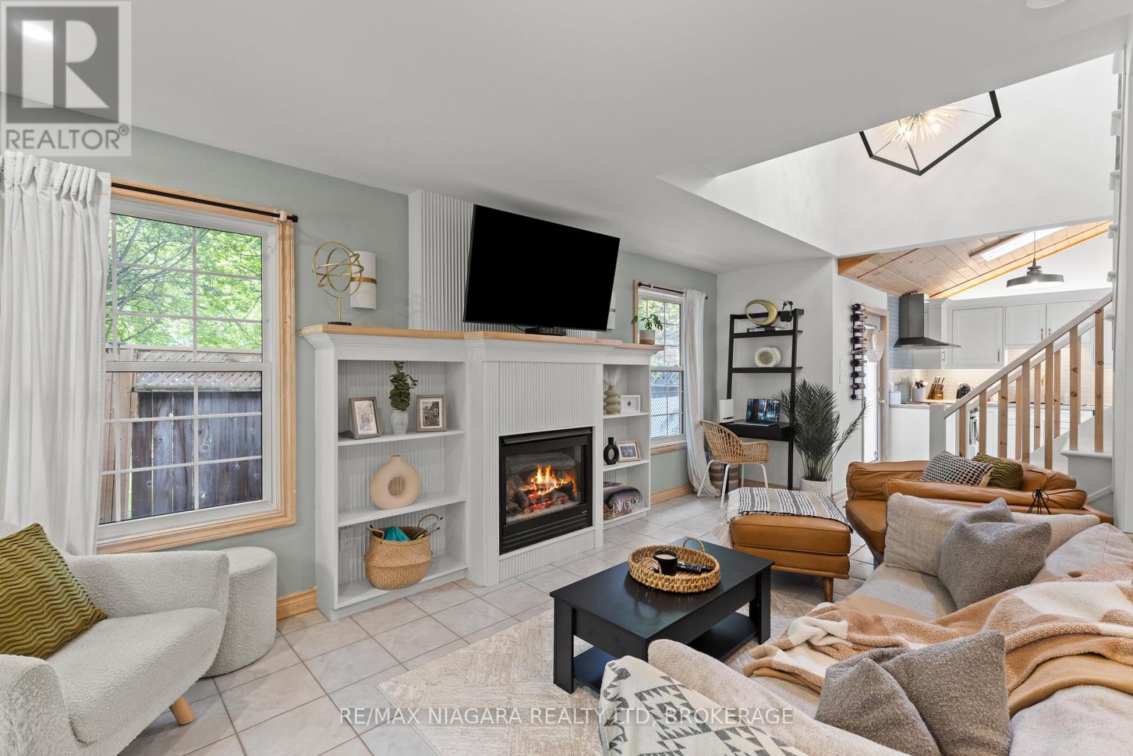 202 Anne Street, Niagara-On-The-Lake, Ontario  L0S 1J0 - Photo 33 - X12575482