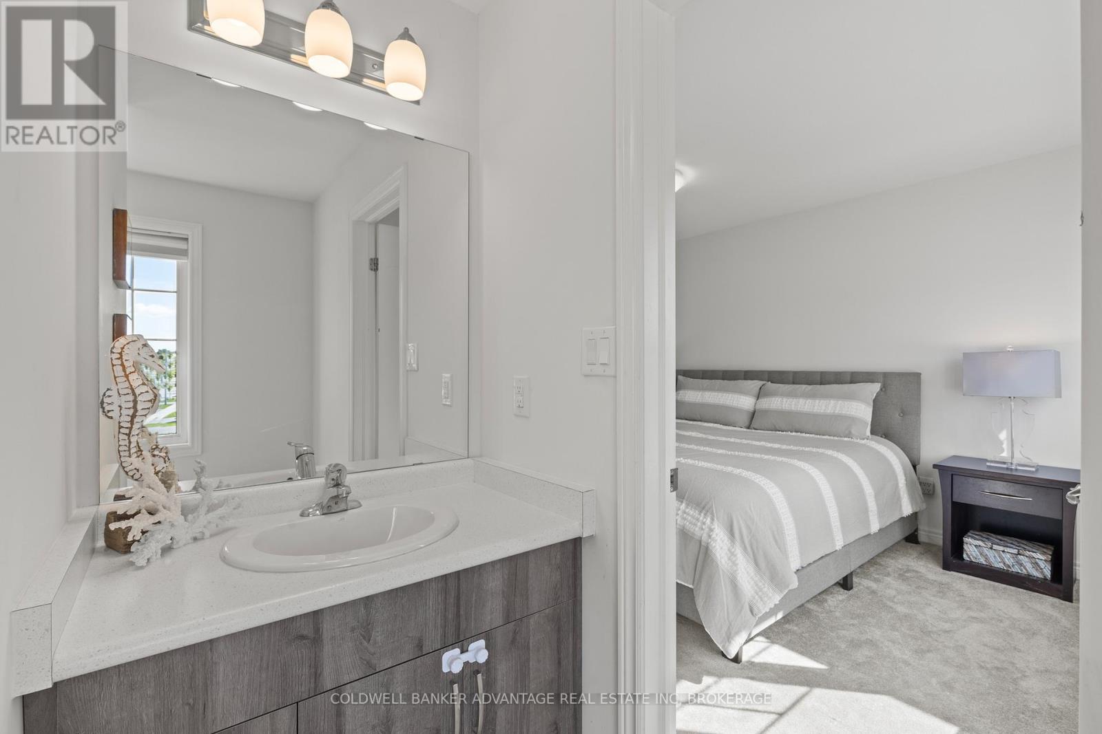 222 Heron Street, Welland, Ontario  L3C 0G7 - Photo 15 - X12575552