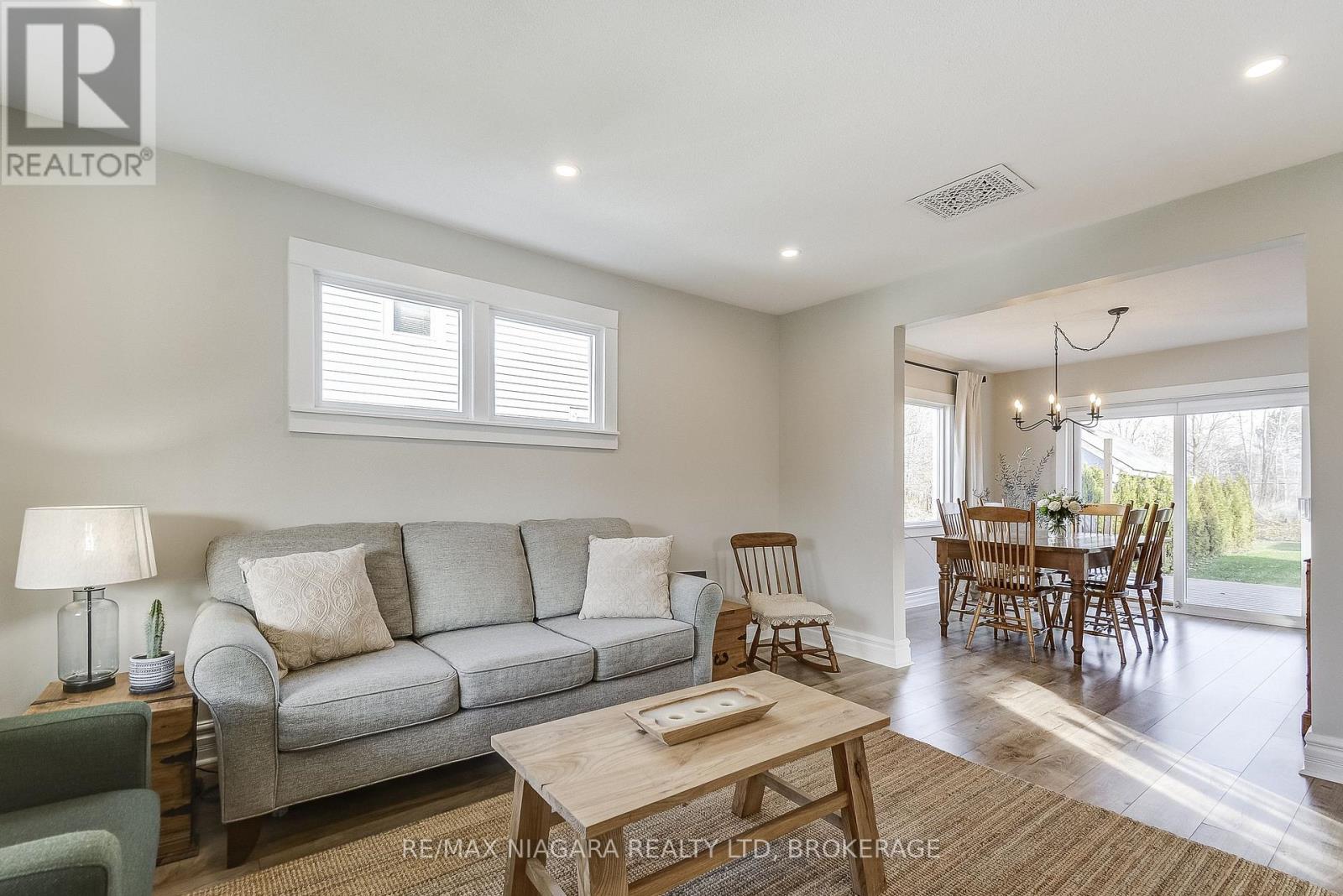 48 Wilton Avenue, Welland, Ontario  L3C 1Z9 - Photo 11 - X12575640