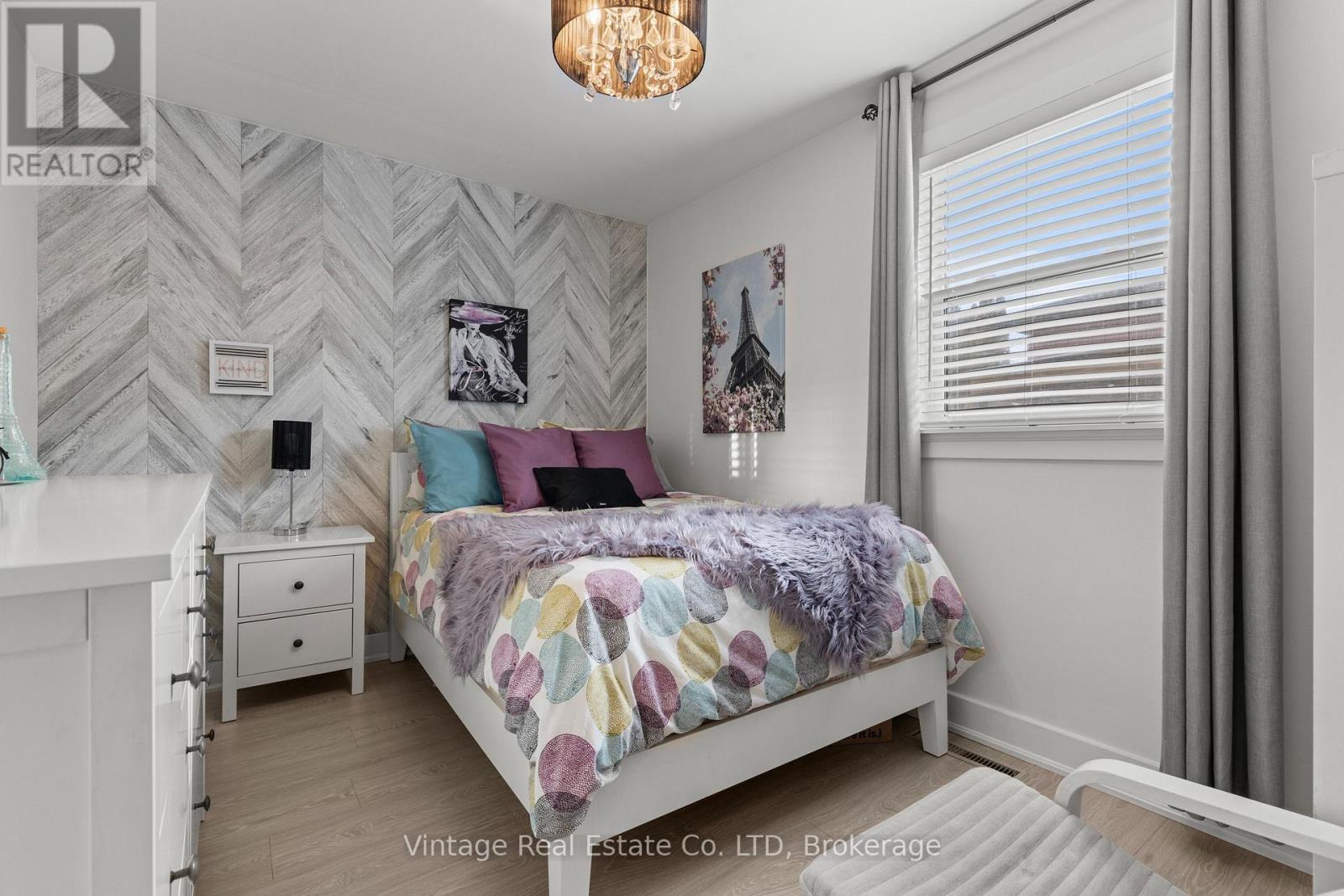 104 Concession Street E, Haldimand, Ontario  N1A 1A1 - Photo 10 - X12575898