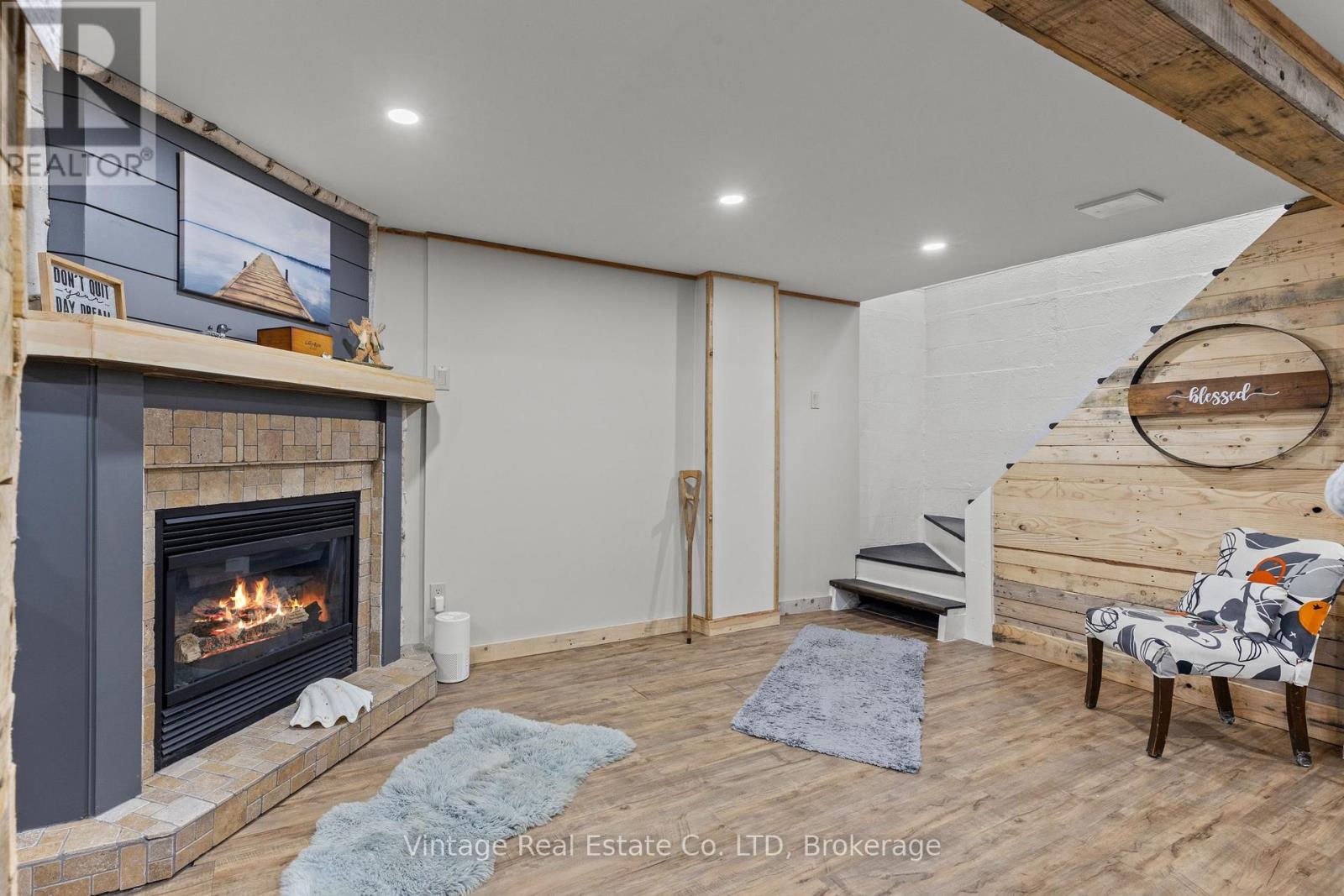 104 Concession Street E, Haldimand, Ontario  N1A 1A1 - Photo 12 - X12575898